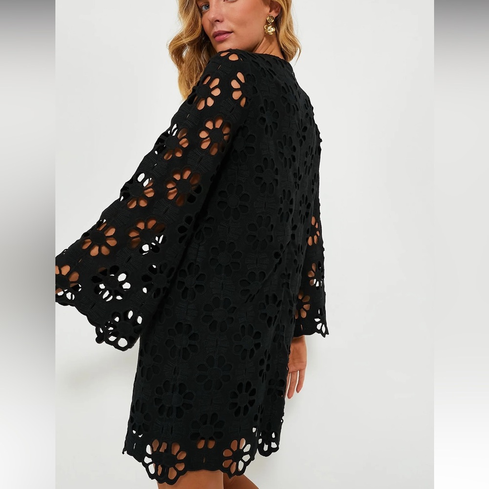 NWT Tuckernuck Noir Eyelet Hutton dress - Picture 2 of 7